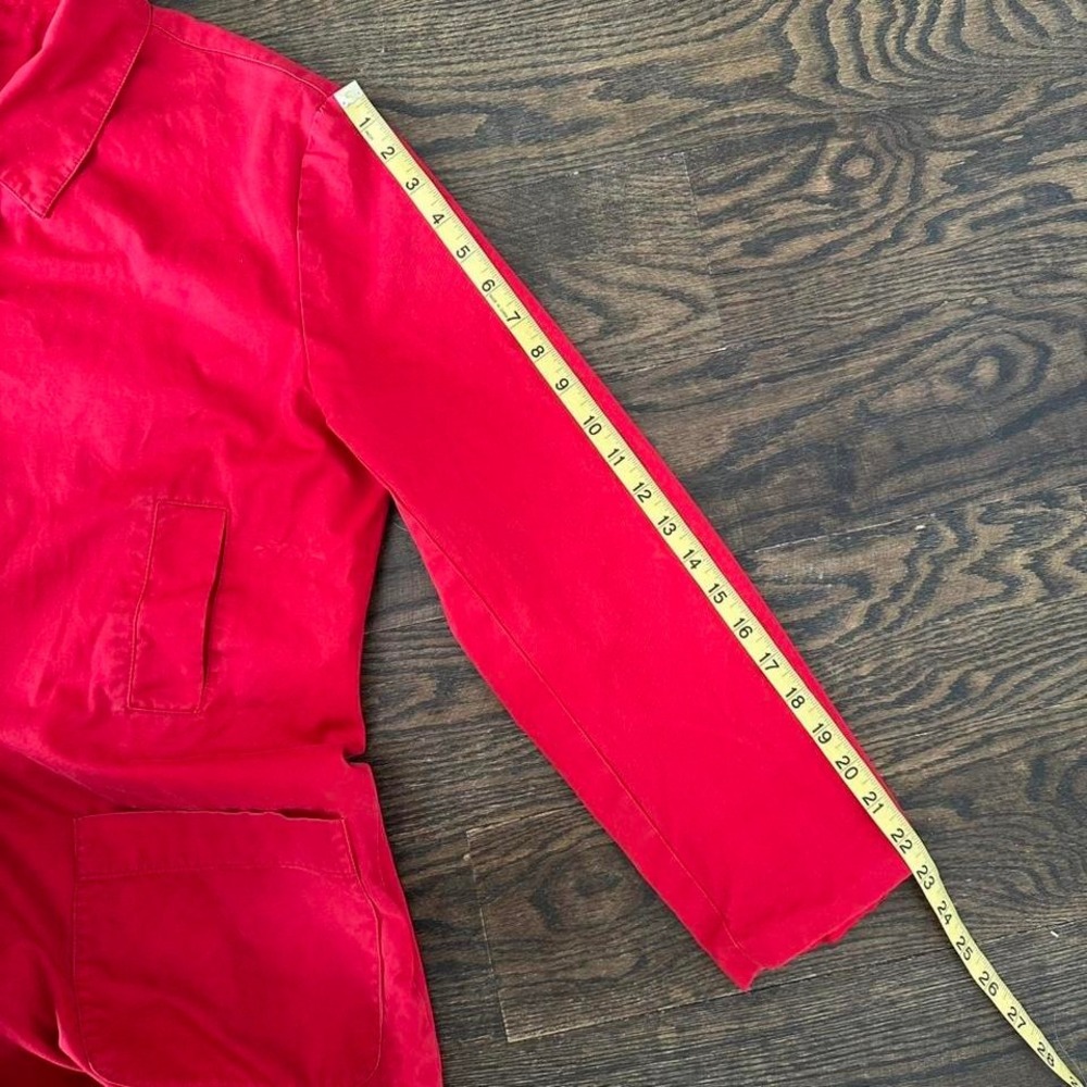 Vintage red car coat with plaid lining - Picture 8 of 8